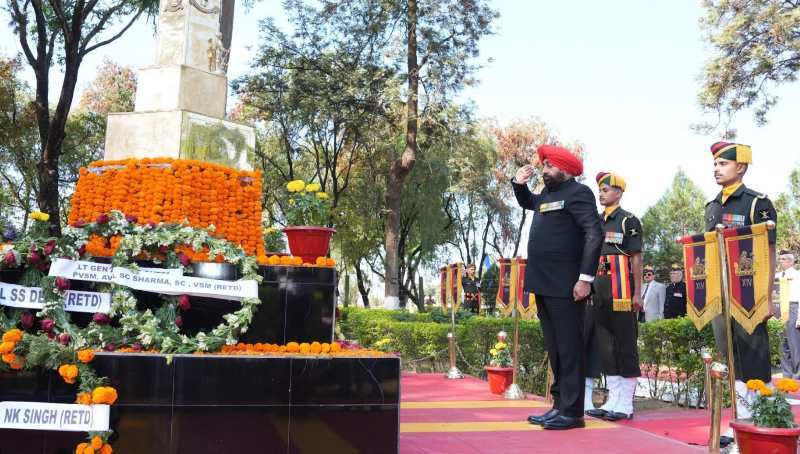 राज्यपाल ने देहरादून में 14 डोगरा बटालियन के प्लेटिनम जुबली समारोह में किया प्रतिभाग