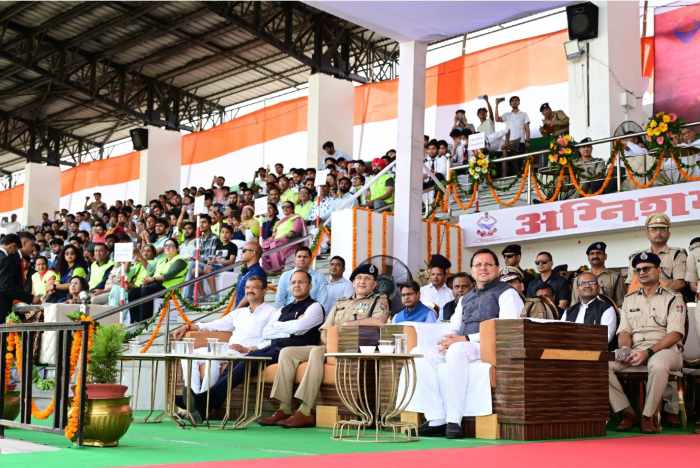 मुख्यमंत्री ने देहरादून में अग्निशमन सेवा सप्ताह के अवसर पर आयोजित कार्यक्रम में किया प्रतिभाग